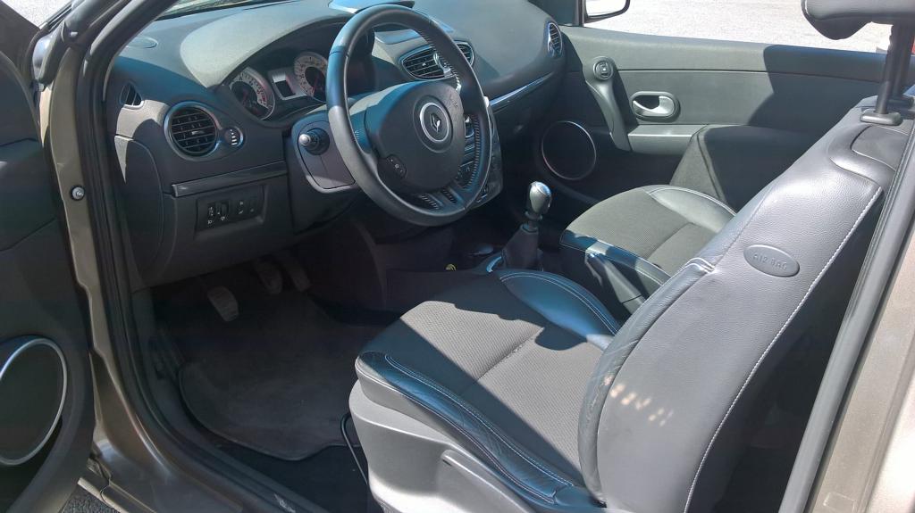 Clio III 2.0l 16v 140 BV6 Exception - Delacour Automobiles